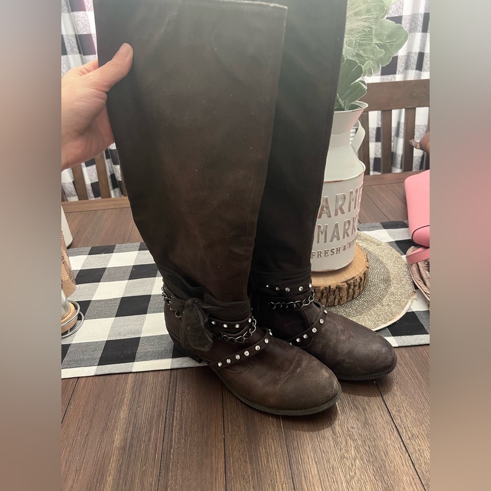Buckle Boots